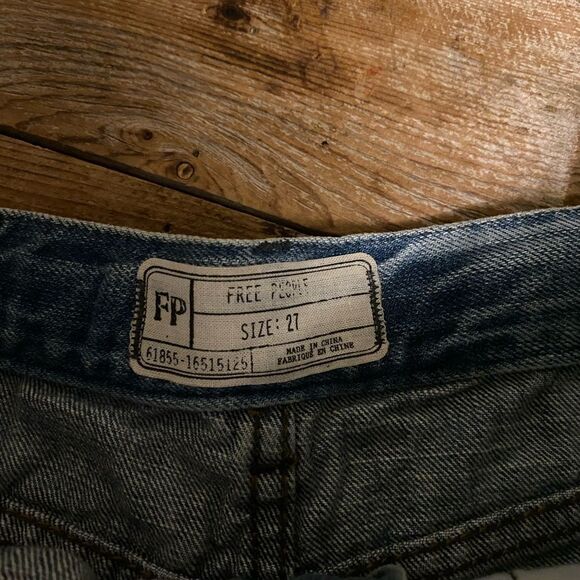 Free People 9102 Eliot Embroidered Denim Shorts - Picture 4 of 4